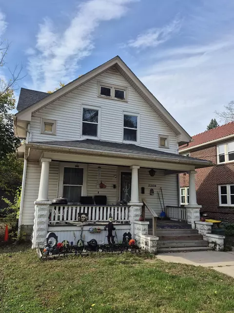 2209 Parmele St, Rockford, IL 61104