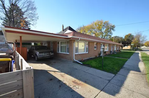 1618 Fulton Ave, Rockford, IL 61103