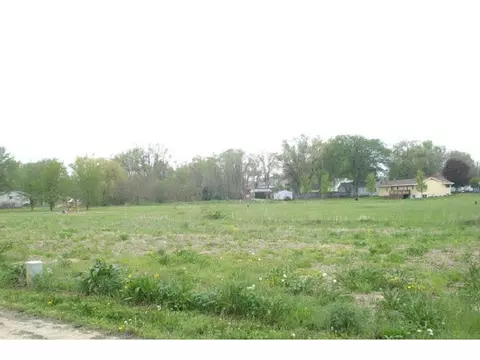 626 Genoa St, Cherry Valley, IL 61016 photo 8