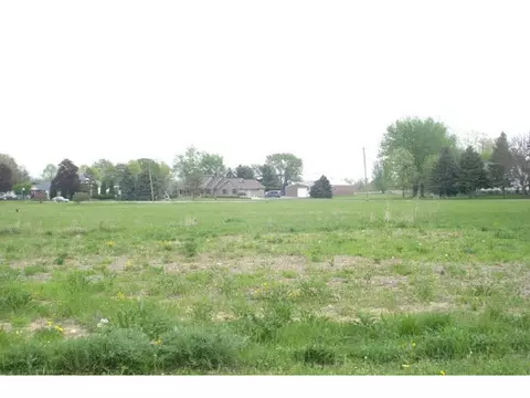 626 Genoa St, Cherry Valley, IL 61016 photo 7