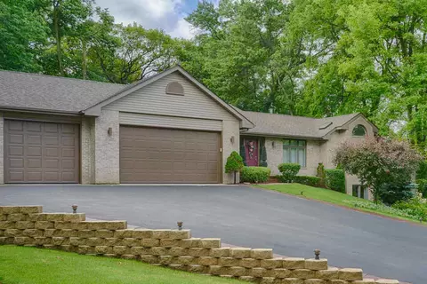 609 Lake Summerset Rd, Lake Summerset, IL 61019 photo 2