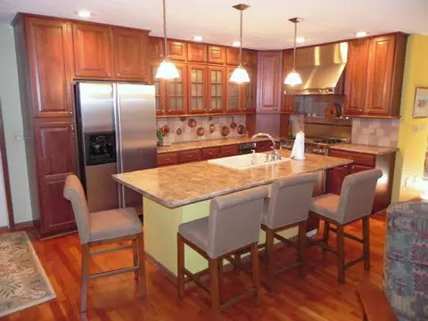 563 Baintree Rd, Lake Summerset, IL 61019 photo 3