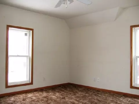 116 4th St E, Byron, IL 61010 photo 6