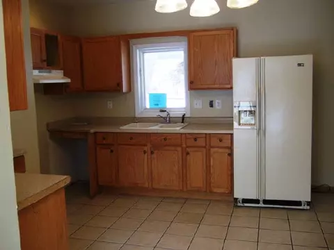116 4th St E, Byron, IL 61010 photo 8