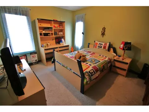 12376 Dunham Dr, Roscoe, IL 61073 photo 9