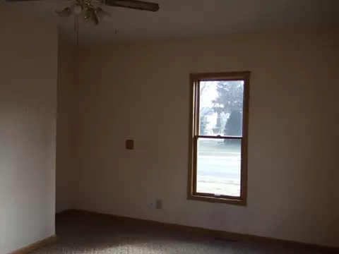 503 3rd St W, Byron, IL 61010 photo 5