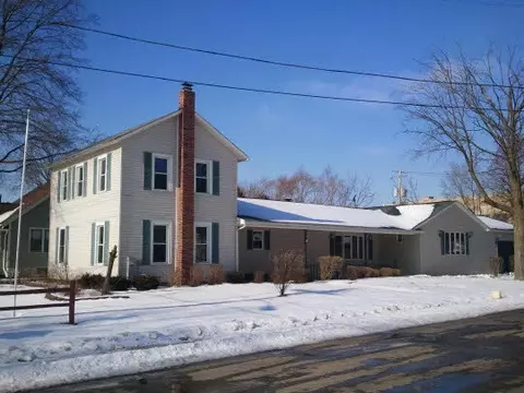503 3rd St W, Byron, IL 61010 photo 1