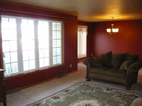 608 Willow Bend Dr, Davis Junction, IL 61020 photo 3