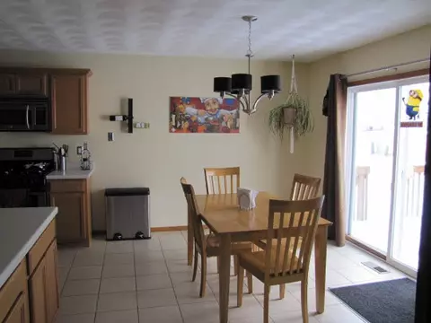 613 Overture, Roscoe, IL 61073 photo 6