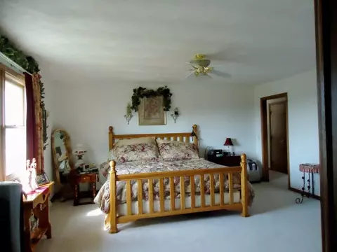 9840 Olson Rd, Beloit, WI 53511 photo 5