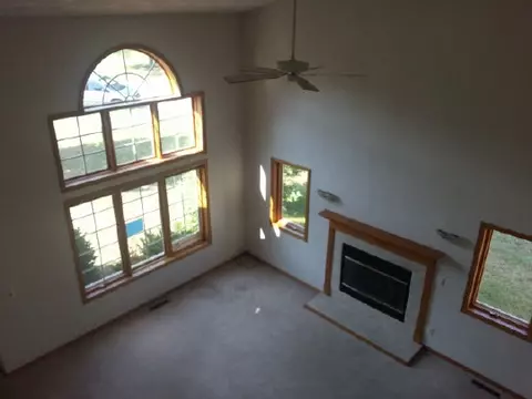 10334 Geneva Dr, Roscoe, IL 61073 photo 8