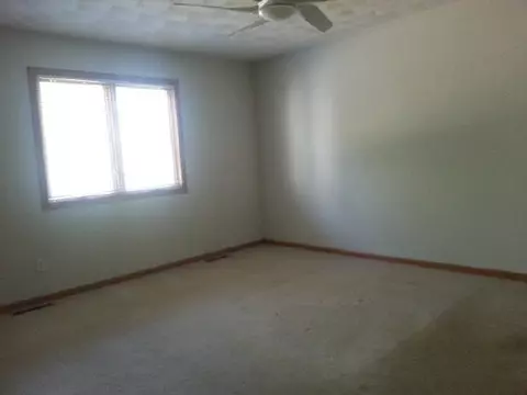 10334 Geneva Dr, Roscoe, IL 61073 photo 6