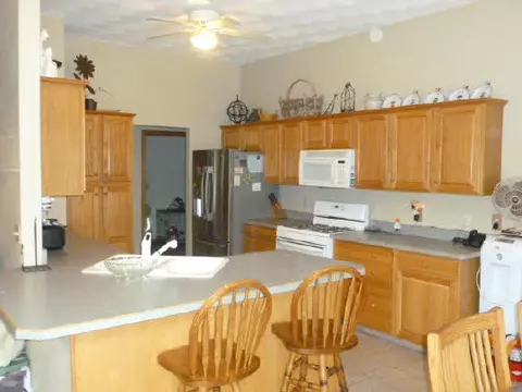 10506 Ray Dr, Roscoe, IL 61073 photo 5