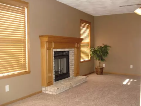 11076 Meadowsweet Ln, Roscoe, IL 61073 photo 9
