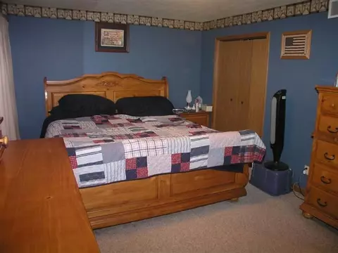 235 Rainbow Dr, Capron, IL 61012 photo 9