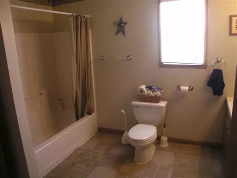 235 Rainbow Dr, Capron, IL 61012 photo 8