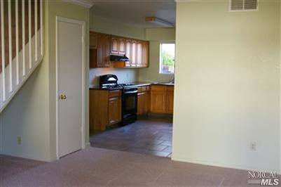 541 S Main St #12, Ukiah, CA 95482 photo 2