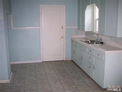 1013 5th St, Vallejo, CA 94590 photo 3