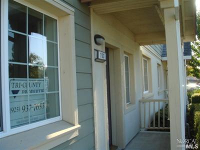 703 Daniels Ave, Vallejo, CA 94590 photo 2
