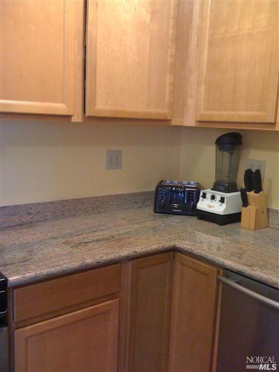 1550 Magazine St, Vallejo, CA 94591 photo 2