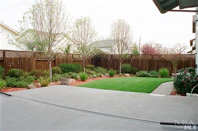 1128 Rochioli Dr, Windsor, CA 95492 photo 9