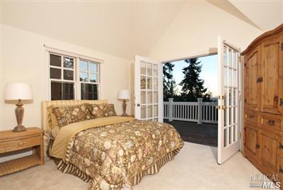 Undisclosed, Mill Valley, CA 94941 photo 16