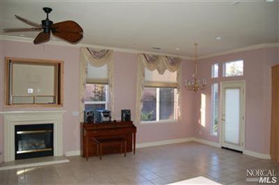 7716 Crown Heights Ct, Vallejo, CA 94591 photo 2