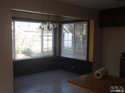 348 Timber Dr, Vacaville, CA 95688 photo 2