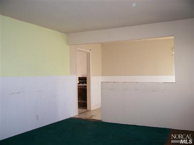 122 Hollywood Ave, Vallejo, CA 94591 photo 2