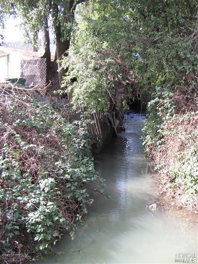 Undisclosed, Cloverdale, CA 95425 photo 16