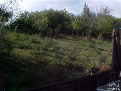 397 Locust Dr, Vallejo, CA 94591 photo 6