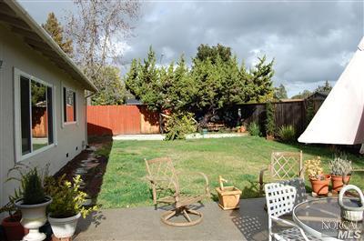 1 Santiago Ct, Novato, CA 94947 photo 5
