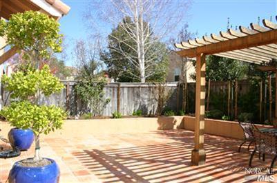 98 Arnold Dr, Novato, CA 94949 photo 1