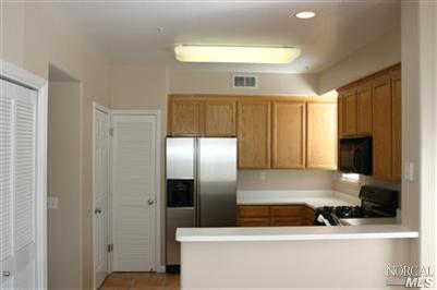 98 Arnold Dr, Novato, CA 94949 photo 3