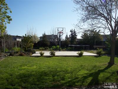 2638 Baltic Dr, Fairfield, CA 94533 photo 8