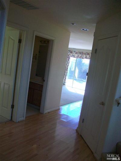 2183 Garnet Cir, Vallejo, CA 94591 photo 7