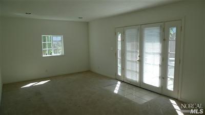 537 E Travis Blvd, Fairfield, CA 94533 photo 5