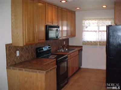 138 Harvard Ave, Vallejo, CA 94589 photo 2