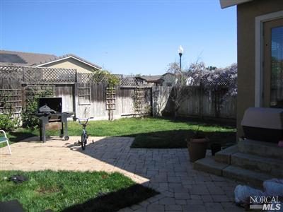350 Decanter Cir, Windsor, CA 95492 photo 4
