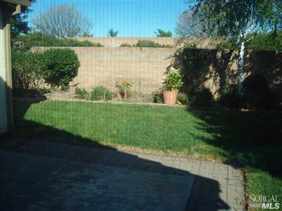 815 Evans Rd, Dixon, CA 95620 photo 2