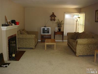 1421 Carl Ave, Vallejo, CA 94590 photo 5