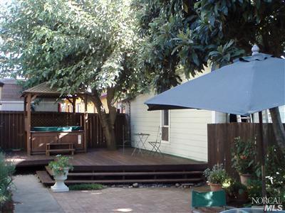 2041 Main St, Napa, CA 94559 photo 9