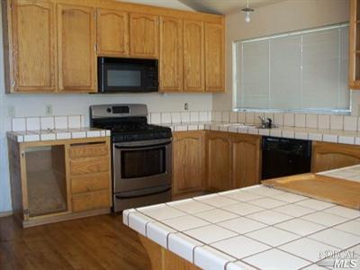 2401 E Atlantic Ave, Fairfield, CA 94533 photo 4