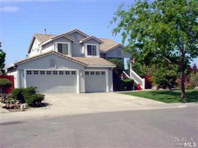 1965 Berry Ct, Dixon, CA 95620 photo 1