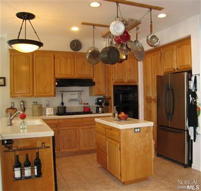 1198 Mitchell Ln, Windsor, CA 95492 photo 9