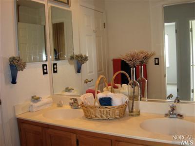 1198 Mitchell Ln, Windsor, CA 95492 photo 12