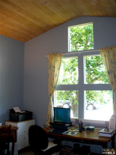 Undisclosed, Sebastopol, CA 95472 photo 8