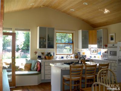 Undisclosed, Sebastopol, CA 95472 photo 4