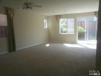 4784 Summerset Dr, Fairfield, CA 94534 photo 4