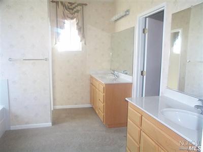 4784 Summerset Dr, Fairfield, CA 94534 photo 8